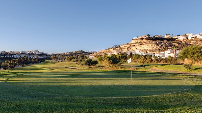 Villa en venta en Rojales