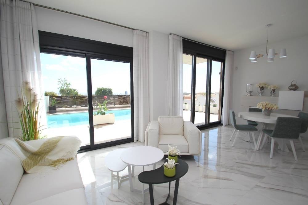 Villa for sale in San Miguel de Salinas