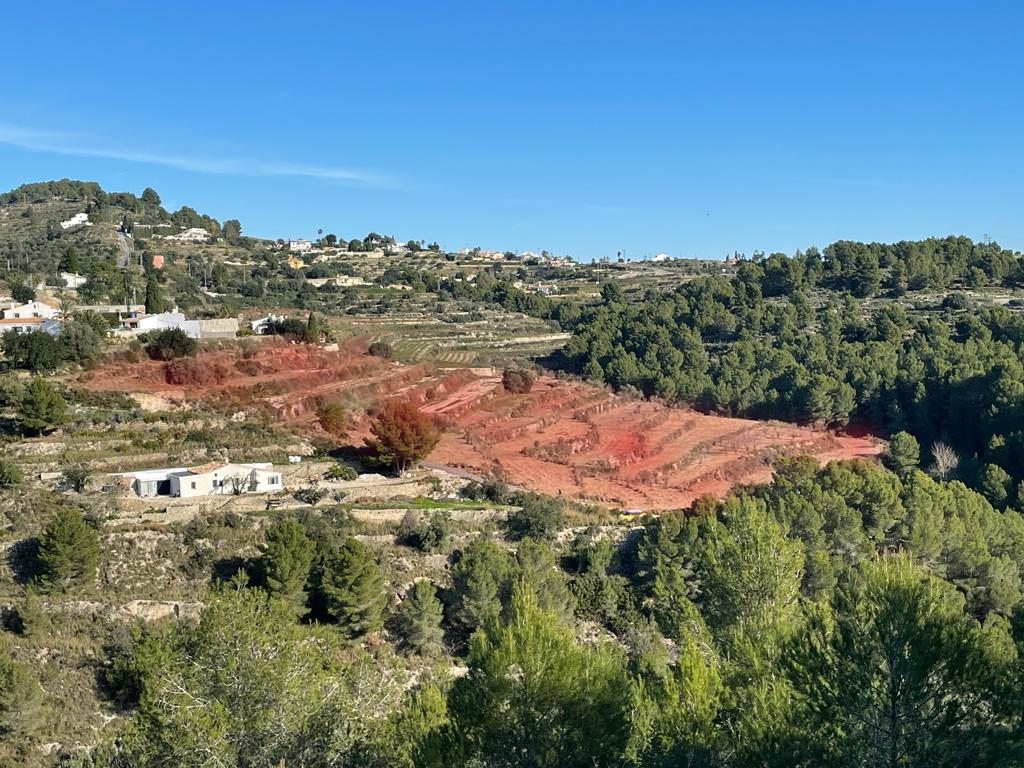 Terreno rústico de 54104 m2 en Benissa (Alicante-Costa Blanca)