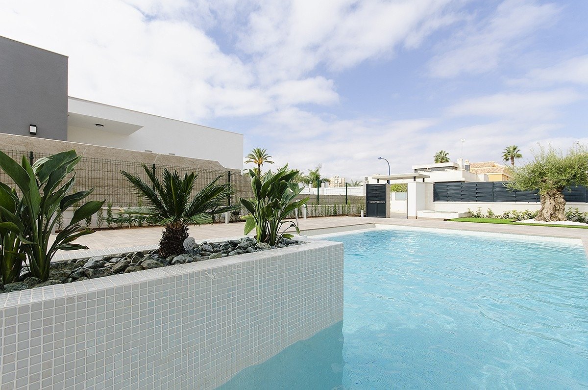 Villa for sale in Orihuela Costa