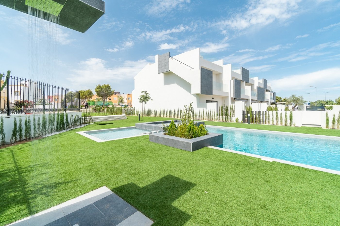 New construction residential complex in Torrevieja (Costa Blanca South)