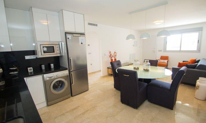 Apartamentua salgai in Orihuela Costa