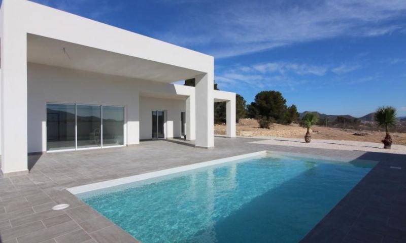 Villa for sale in Pinoso