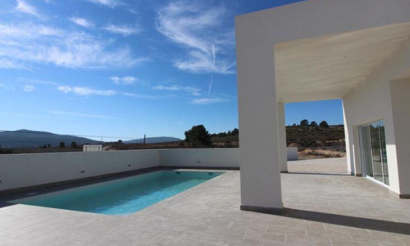 Villa for sale in Pinoso