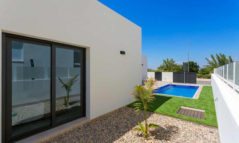 Villa in vendita a Daya Nueva