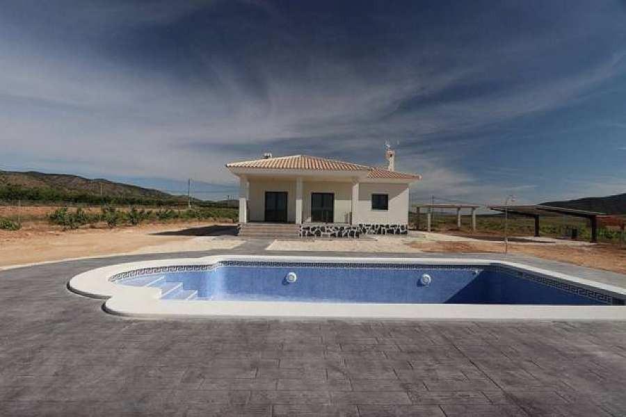 Villa en venta en Pinoso