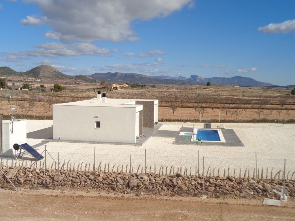 Villa for sale in Pinoso