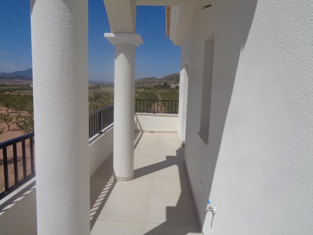 Villa for sale in Pinoso