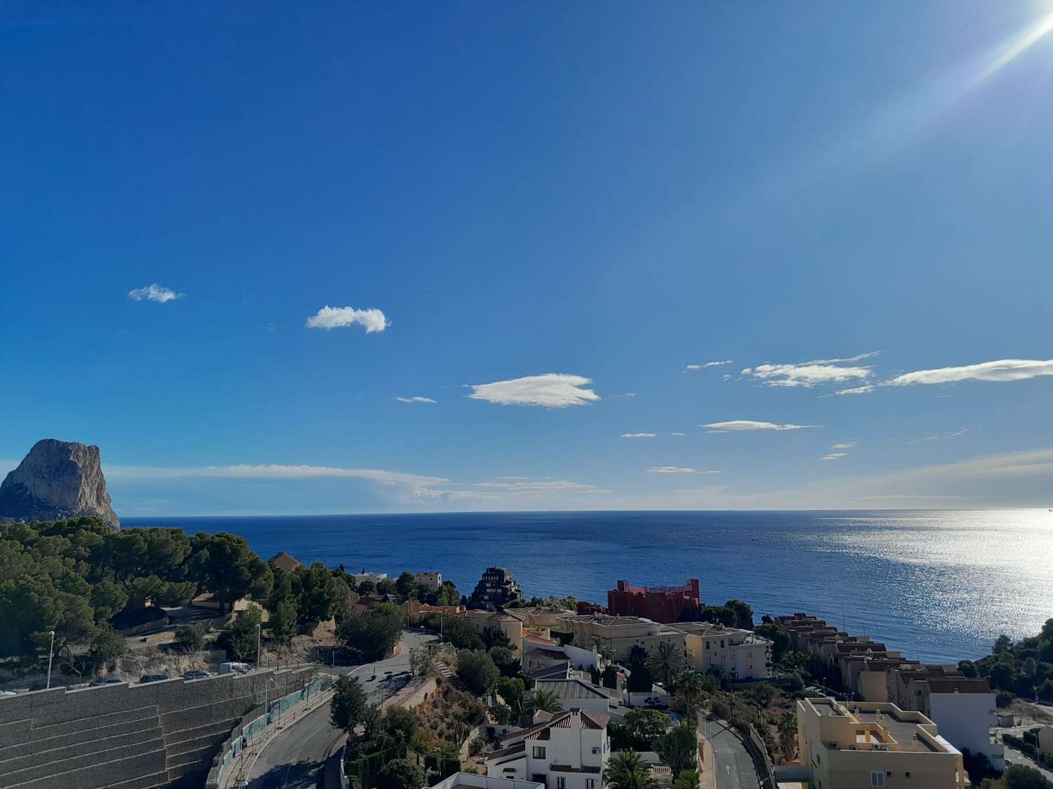 Luxuriöses Triplex-Penthouse mit herrlichem Meerblick in Calpe (Costa Blanca)