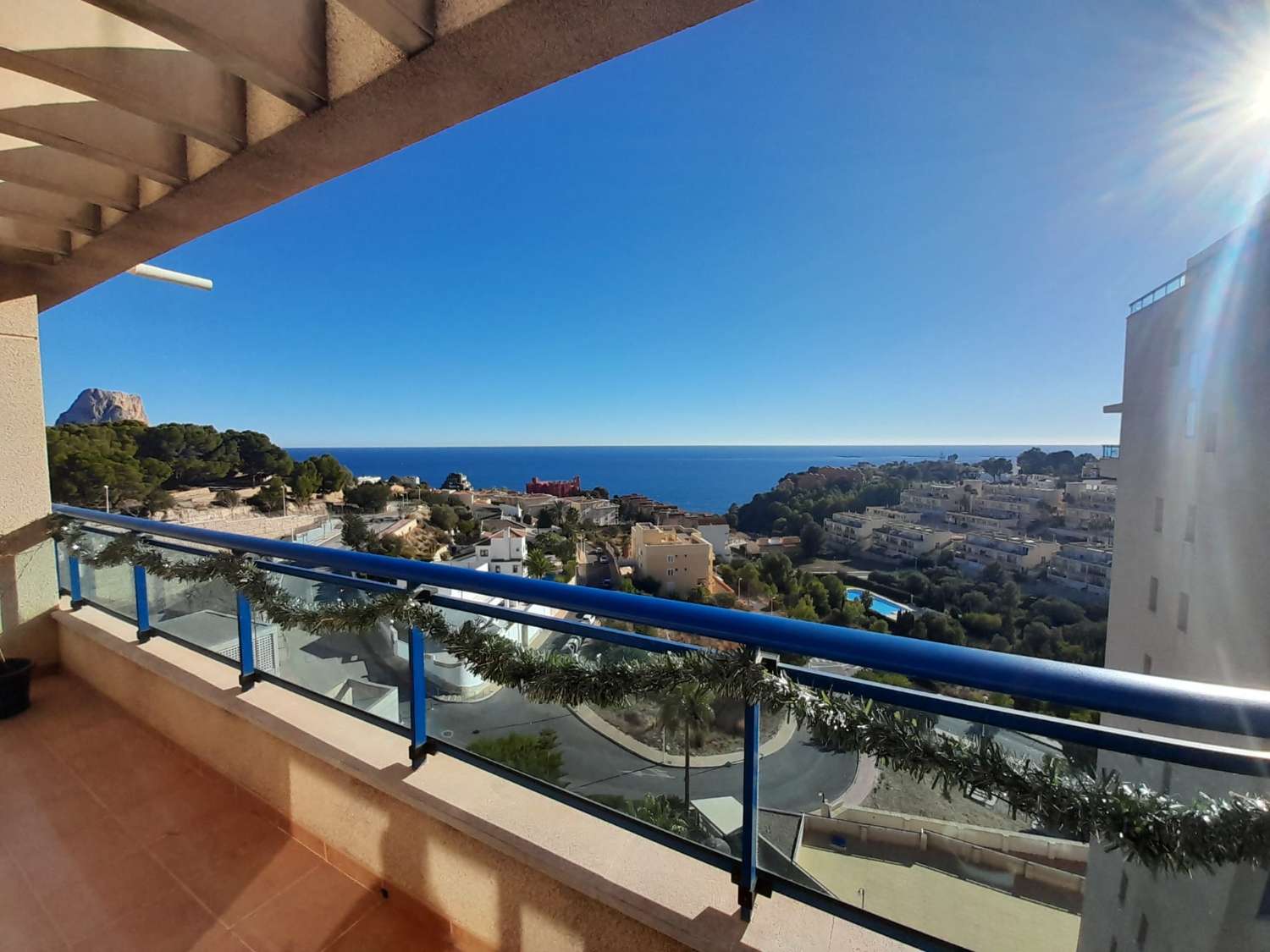 Luxuriöses Triplex-Penthouse mit herrlichem Meerblick in Calpe (Costa Blanca)