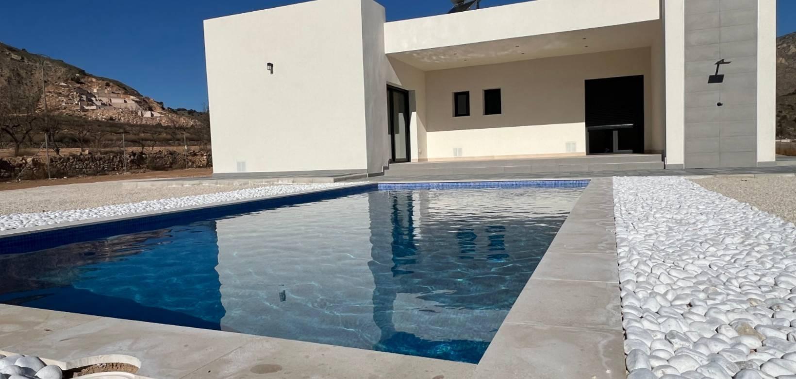 Villa for sale in Hondón de las Nieves