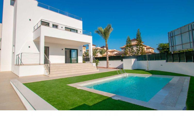 Villa in vendita a La Marina (Elche)