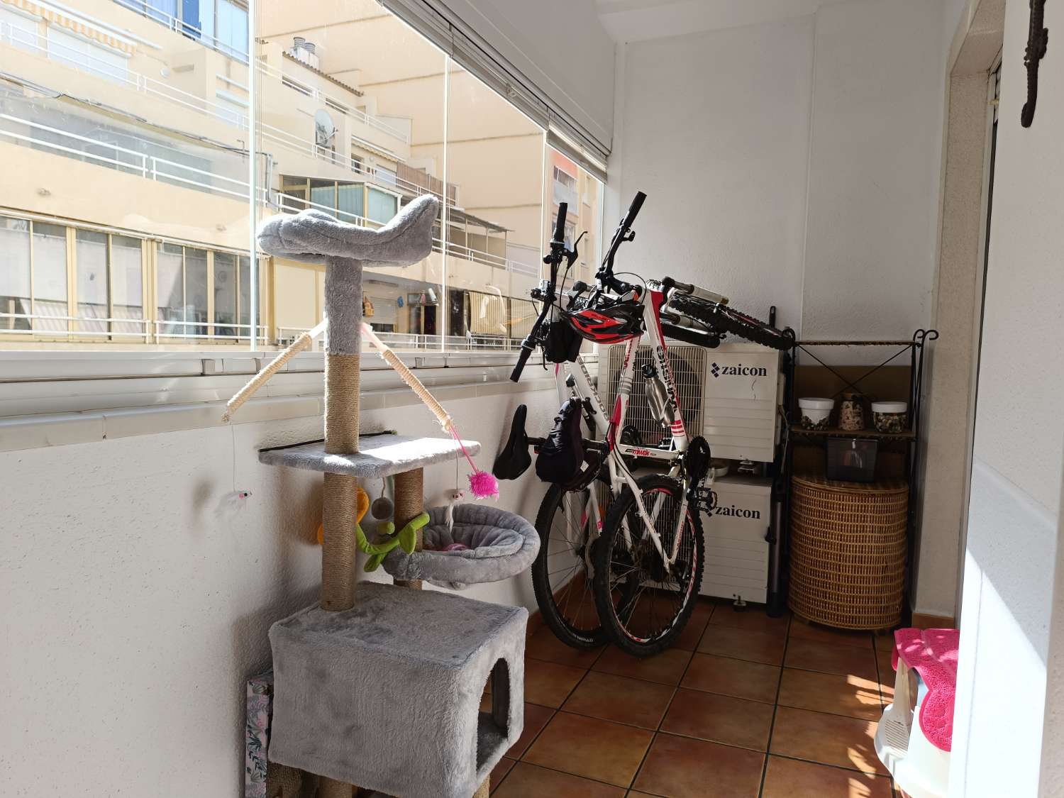 Appartement 2 slaapkamers, 2 badkamers, zwembad en 350 m van de zee in Calpe (Costa Blanca)