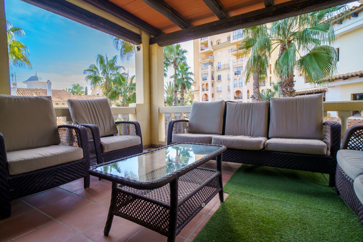 Duplex penthouse op 300 meter van de zee, met garage en berging in Torrevieja (Costa Blanca Zuid)