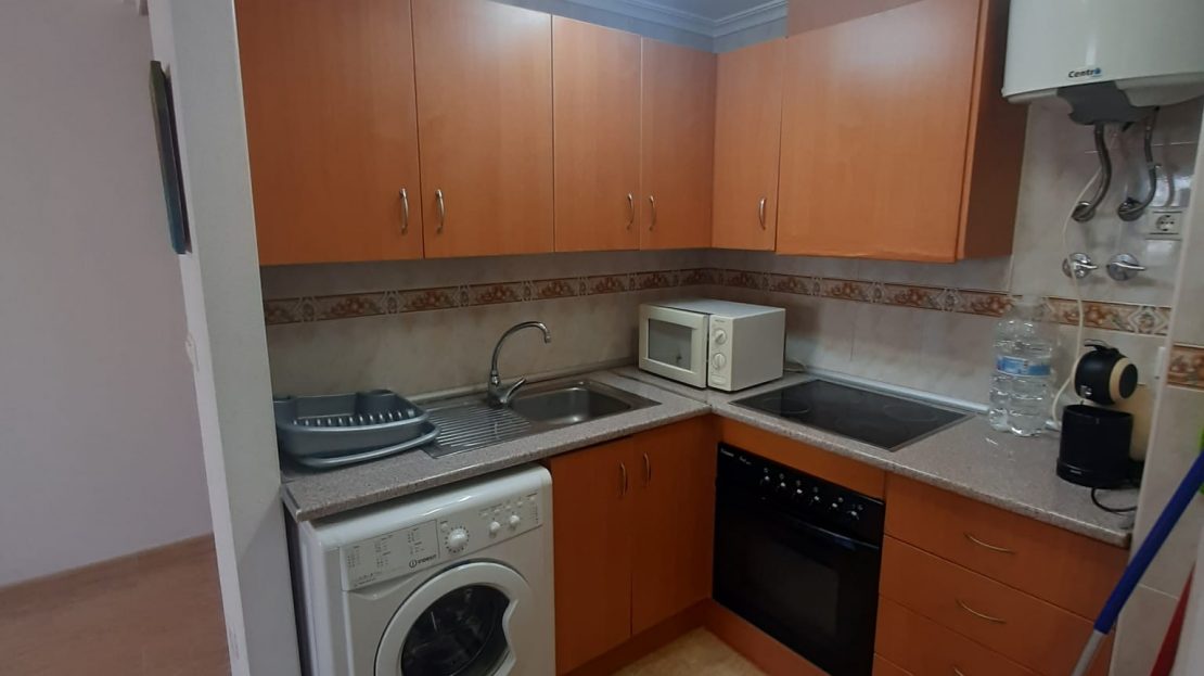 Apartamento 2 dormitorios a 200 m de la playa El Acequión en Torrevieja (Costa Blanca Sur)