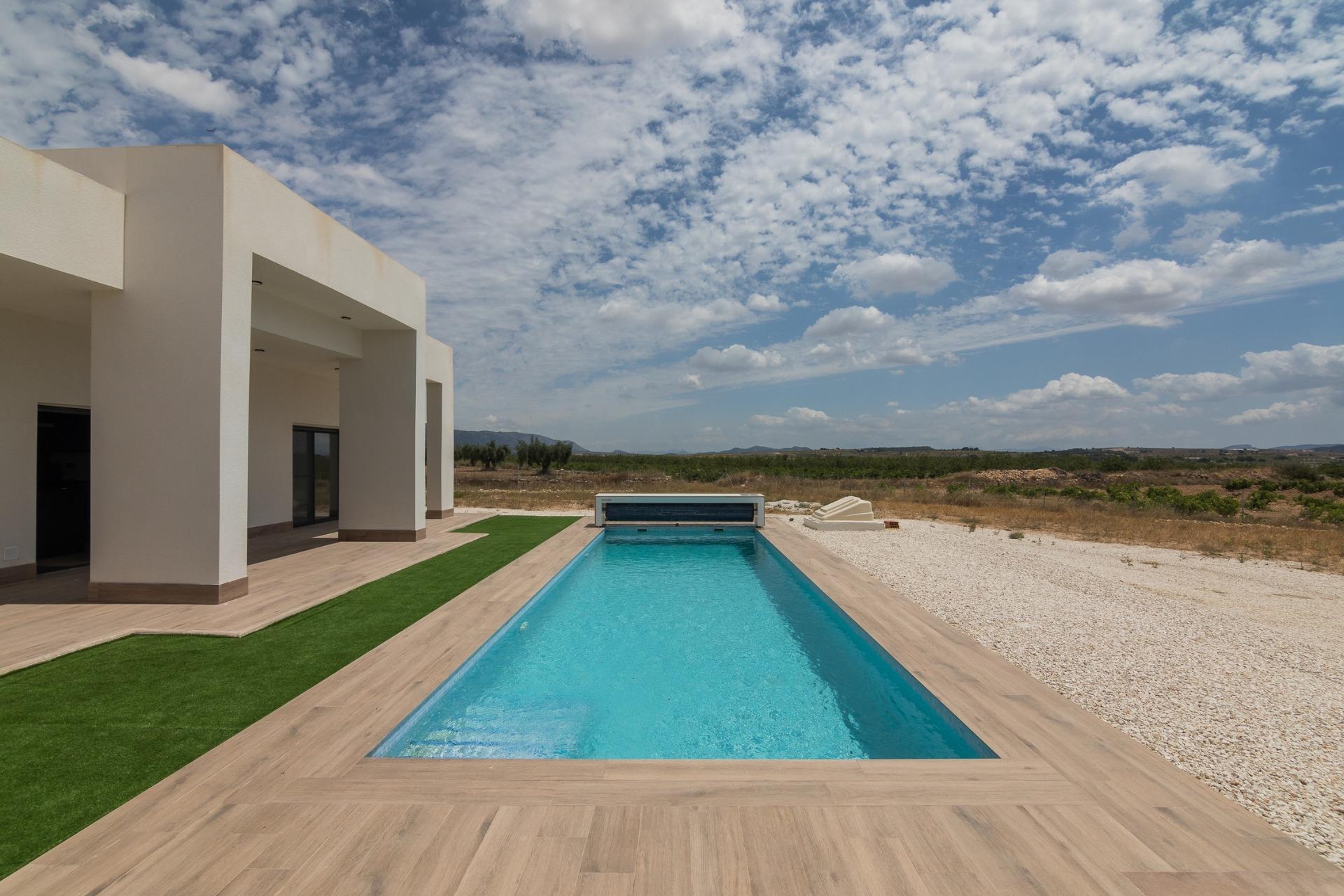 Villa en venta en Pinoso