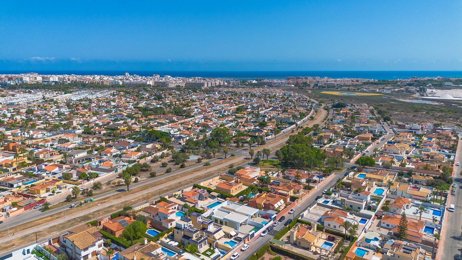 Villa te koop in Torrevieja