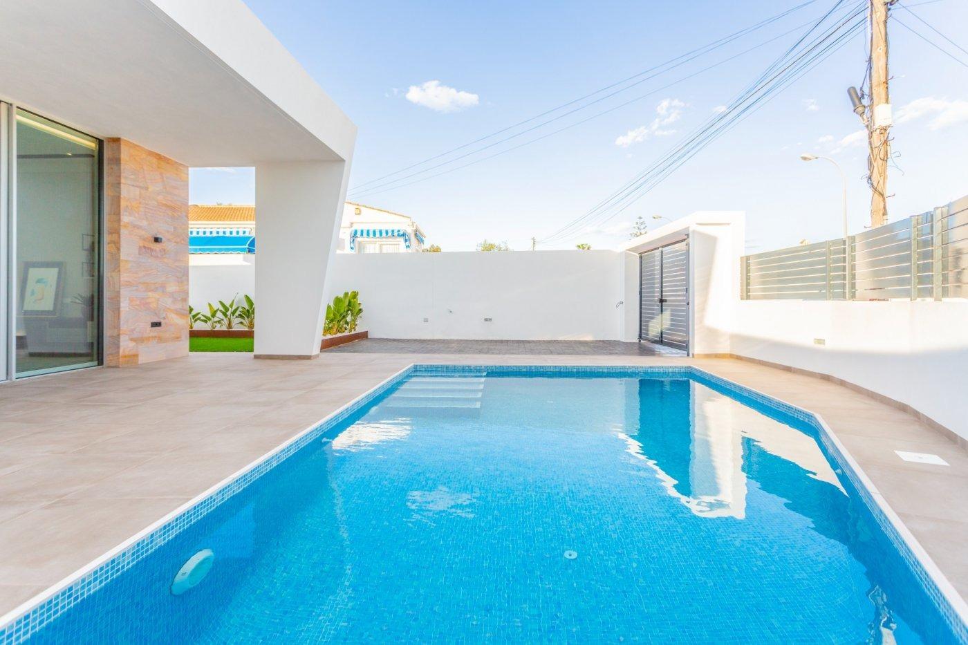 Villa en venta en Torrevieja