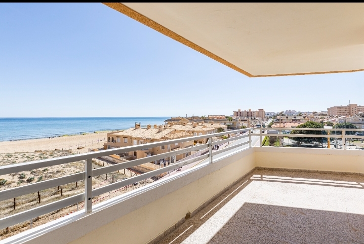 Apartment mit Meerblick in La Mata-Torrevieja (Costa Blanca Süd)