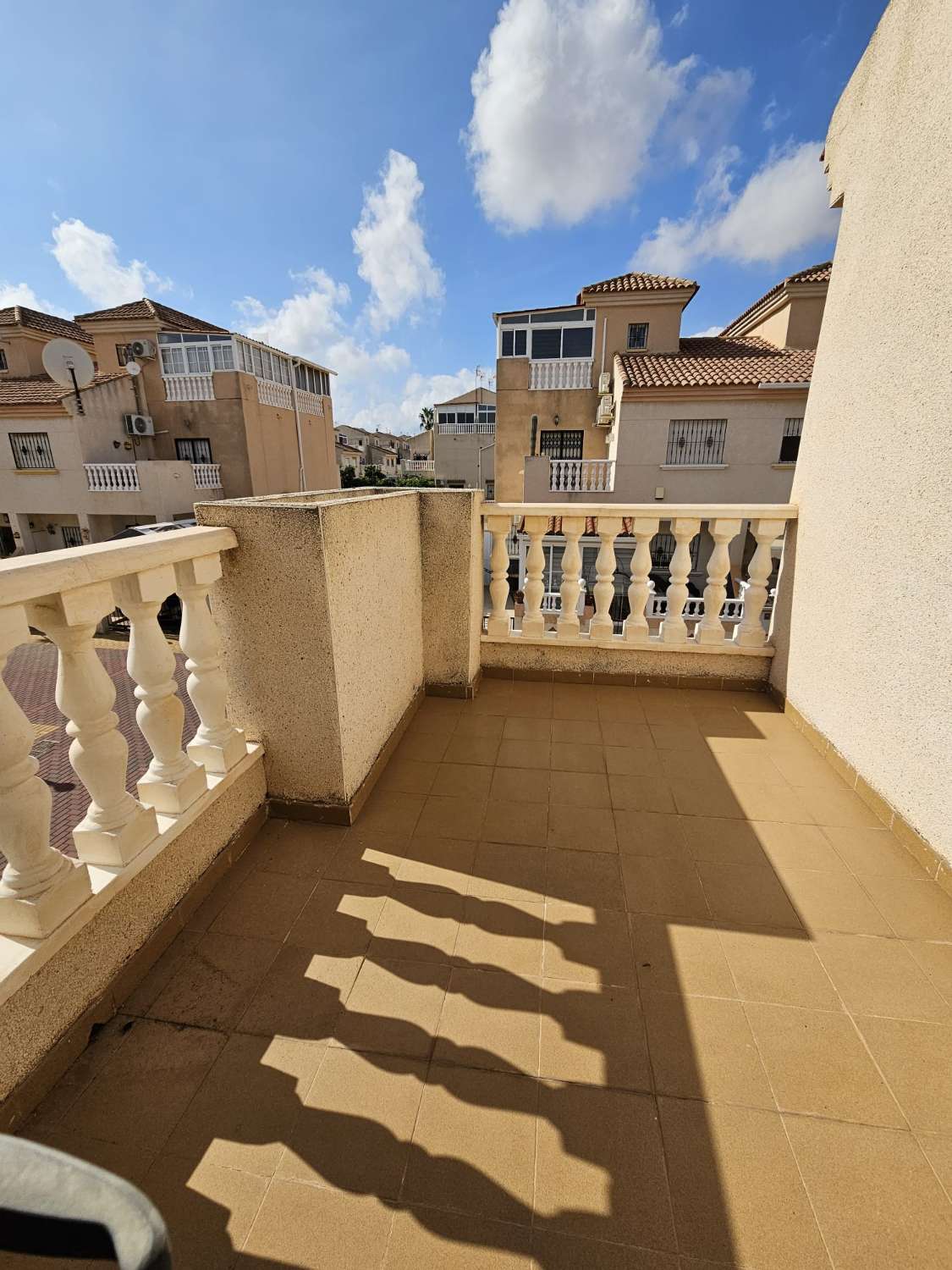 Duplex with communal pool, Carrefour area, in Torrevieja (South Costa Blanca)