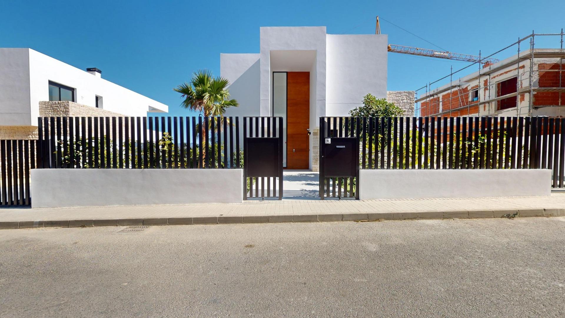 Villa en venta en Polop