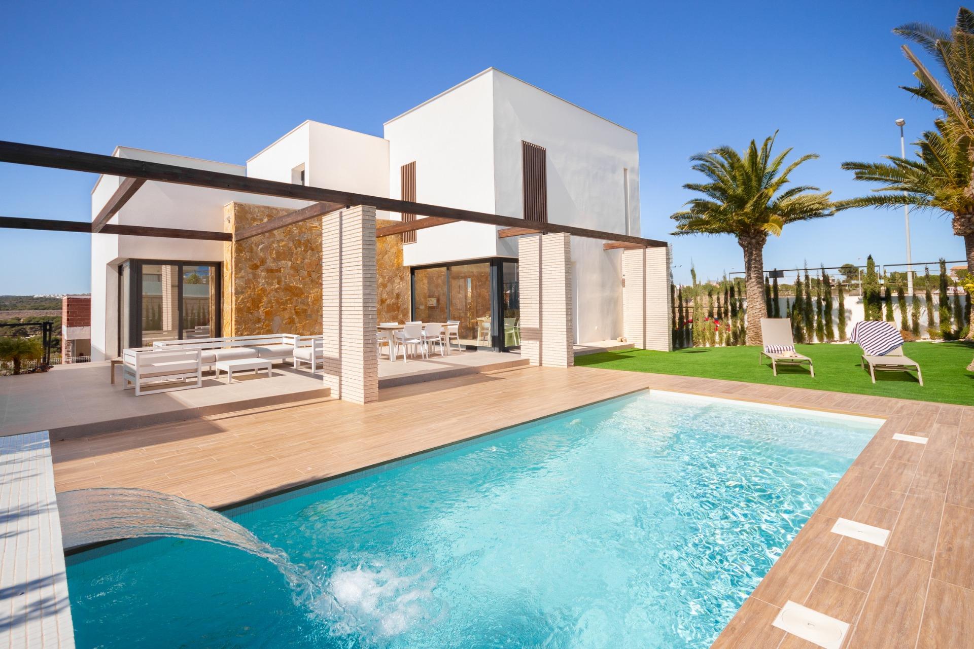 Villa til salg i Orihuela Costa