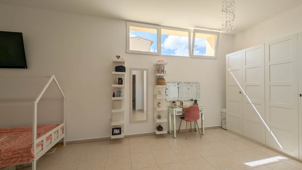 Ruime bungalow met uitzicht op de bergen te koop in Calpe (Costa Blanca Noord)