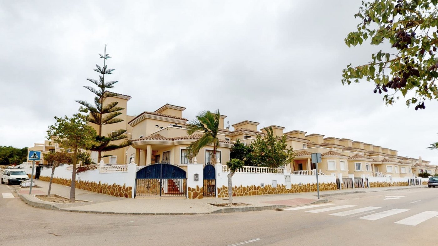 Villa te koop in San Miguel de Salinas