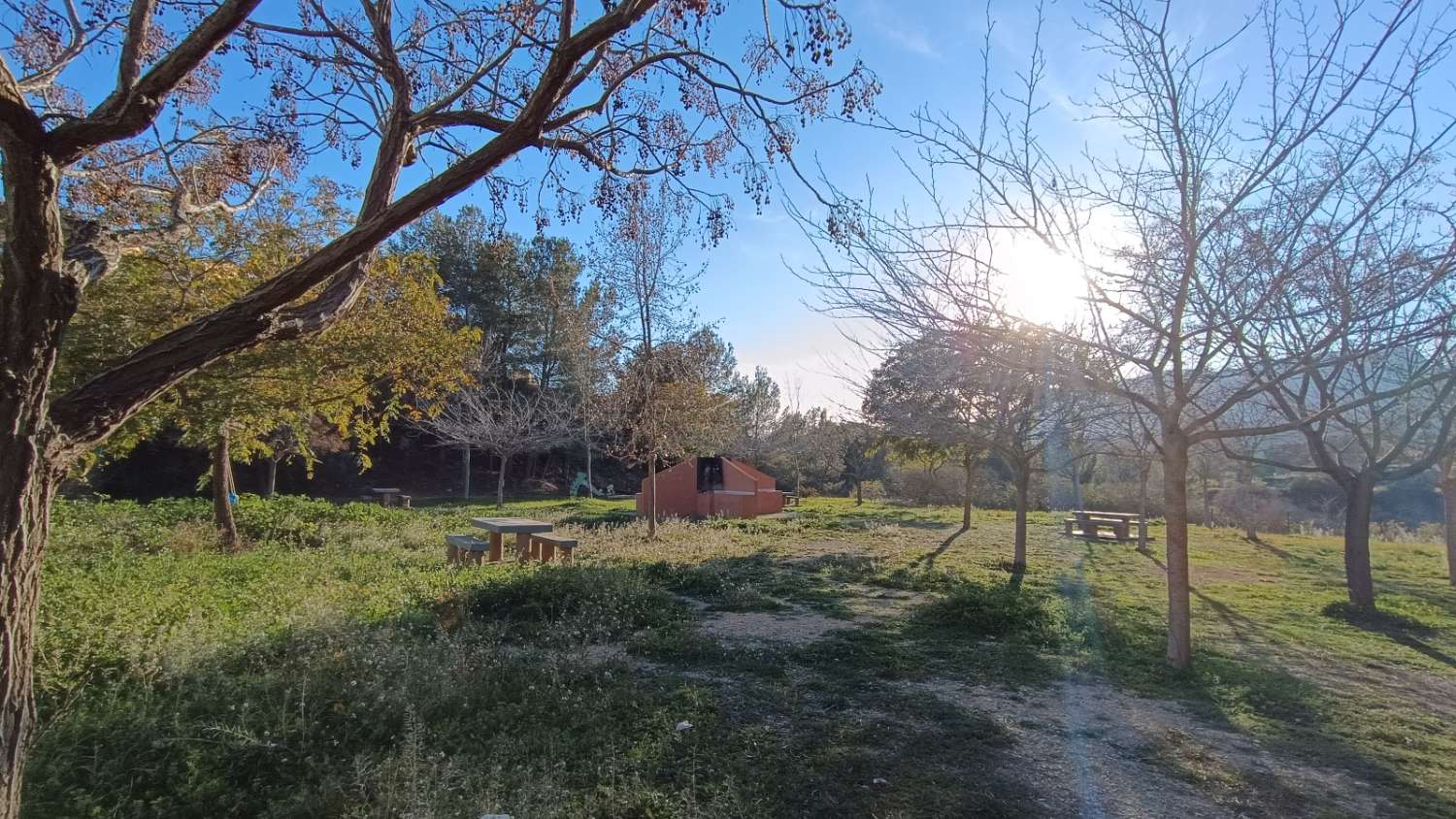 Adosado con piscina comunitaria, garaje y jardín en Calpe (Costa Blanca)